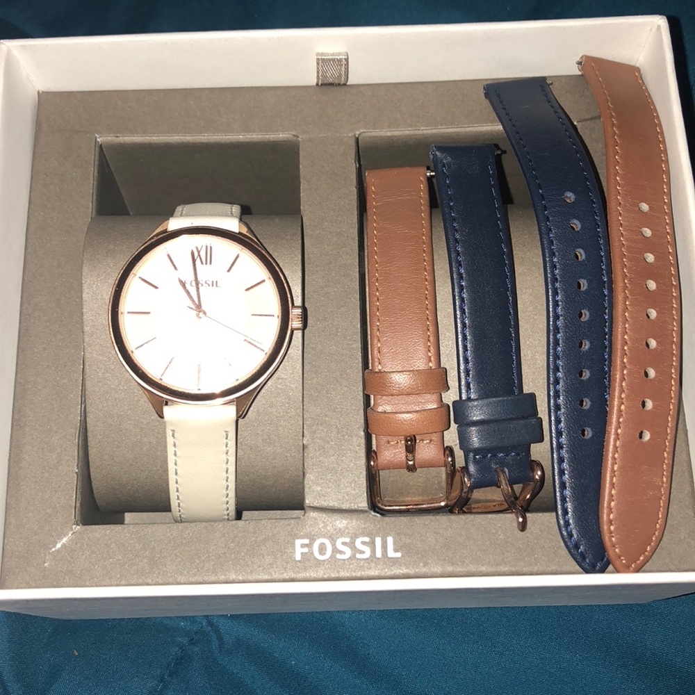 Fossil watch